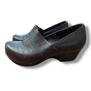 Dansko Tenley Brown Leather Clogs Minimalist Office Women's Size EU 37 / US 6.5